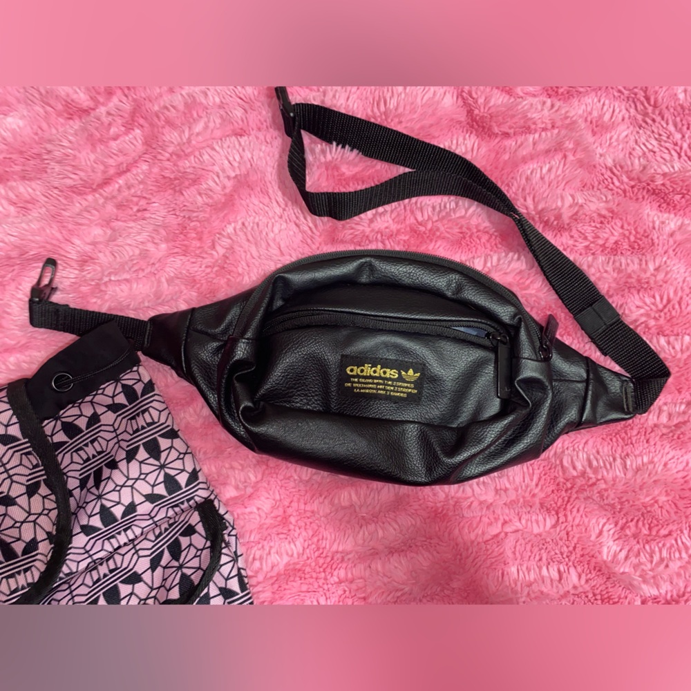 Two adidas bags one price - Picture 2 of 6